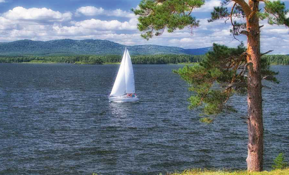 Investment sites for suburban hotels Chelyabinsk region: Irtyash lake